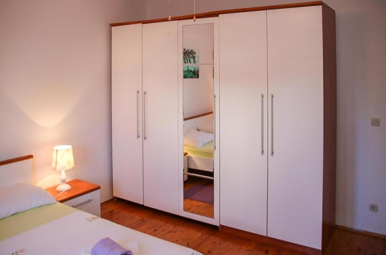 Apartments Leon Orebić Eksteriør billede